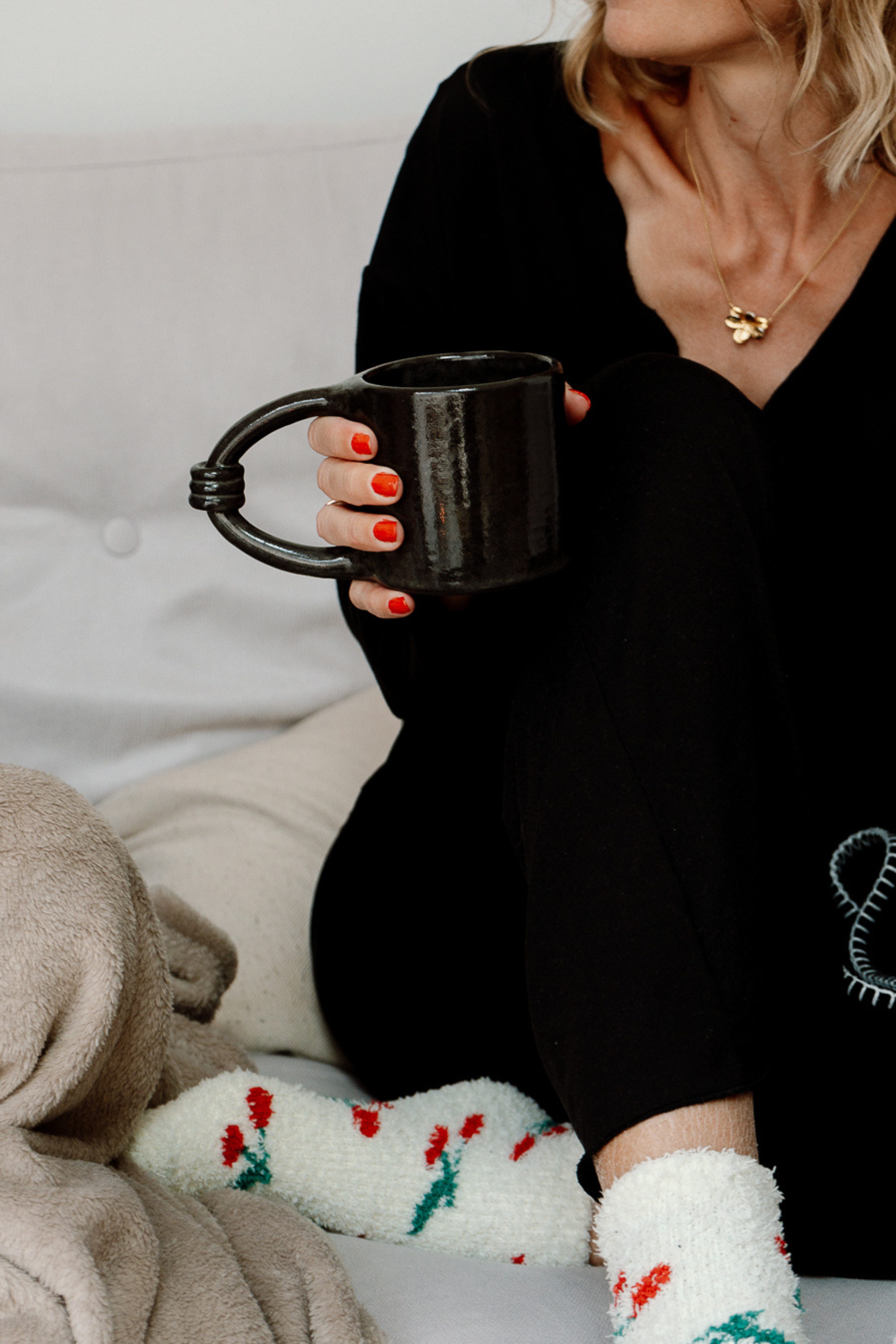 Tisane chaude au gingembre pour réchauffer l’hiver et renforcer l’immunité. 